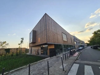 Plus de détails pour 14 Avenue De Voluceau, Le Chesnay-Rocquencourt - Hôtellerie à vendre