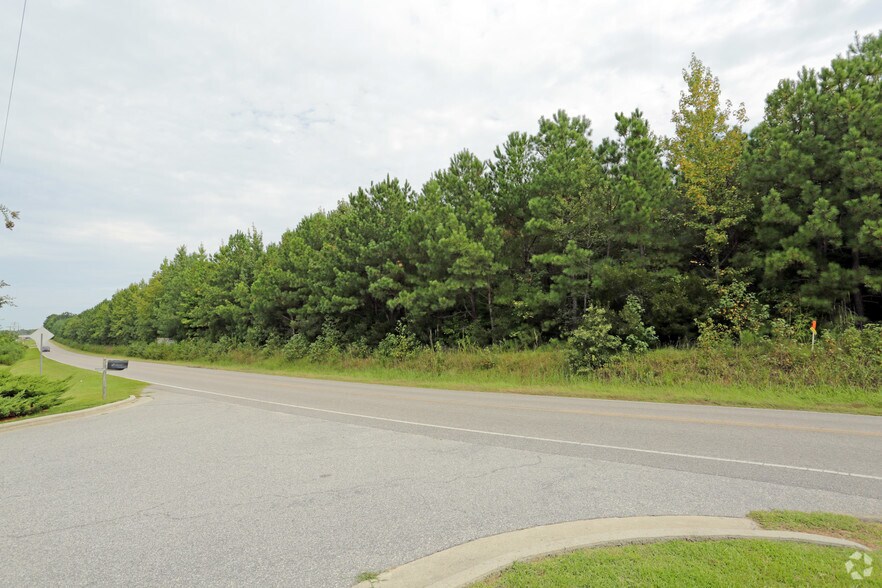 Instrument Dr, Rocky Mount, NC à vendre - Photo principale – Image 1 sur 2