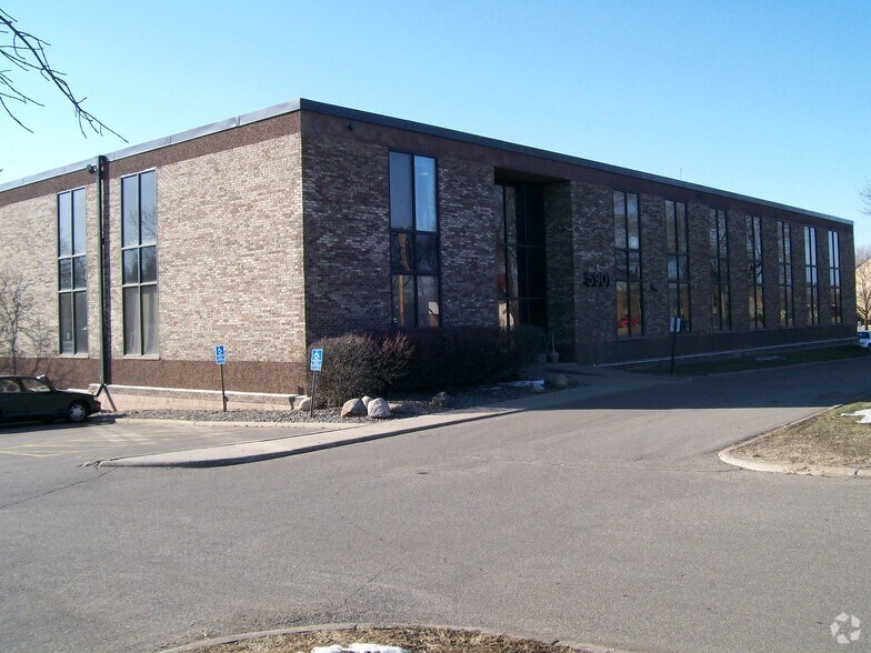 5901 Brooklyn Blvd, Minneapolis, MN à louer - Photo de l’immeuble – Image 3 sur 17