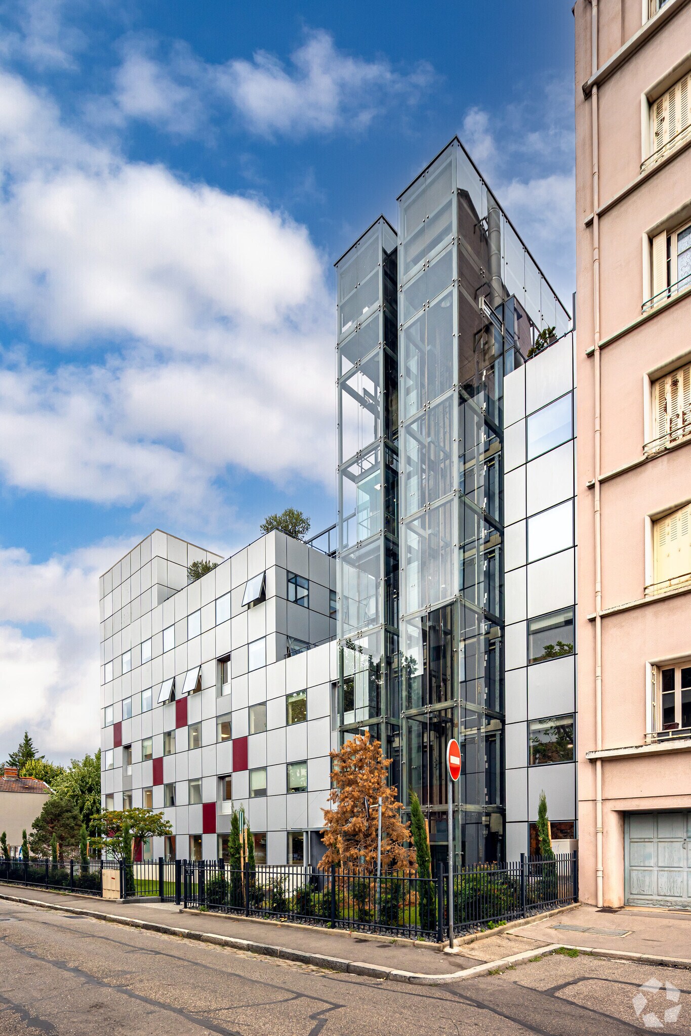 37 Rue Saint Romain, Lyon à vendre Photo de l’immeuble– Image 1 sur 10