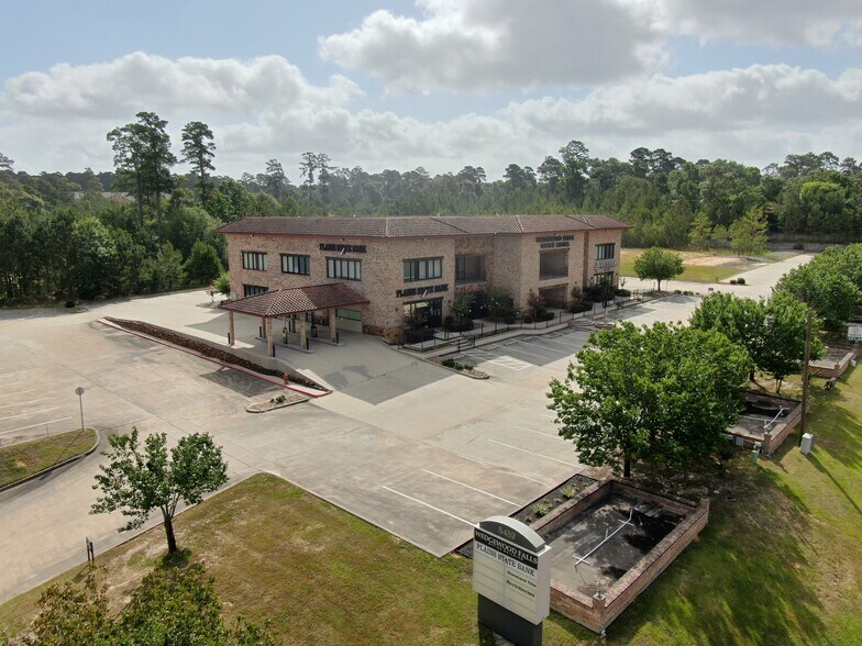 5452 Highway 105 W, Conroe, TX à vendre - Photo de l’immeuble – Image 2 sur 23