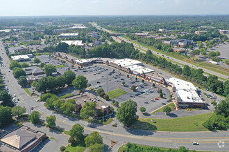 500-692 Hanes Mall Blvd, Winston-Salem, NC - VUE AÉRIENNE  vue de carte - Image1