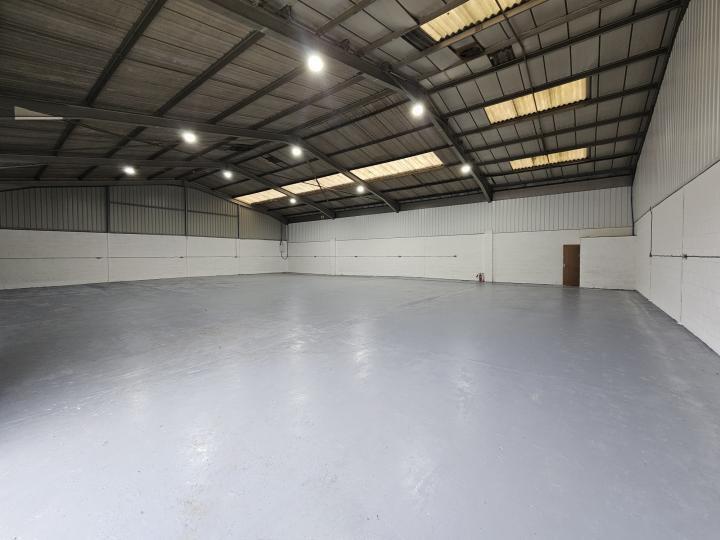 12 Dunraven St, Tonypandy à louer - Photo de l’immeuble – Image 3 sur 7