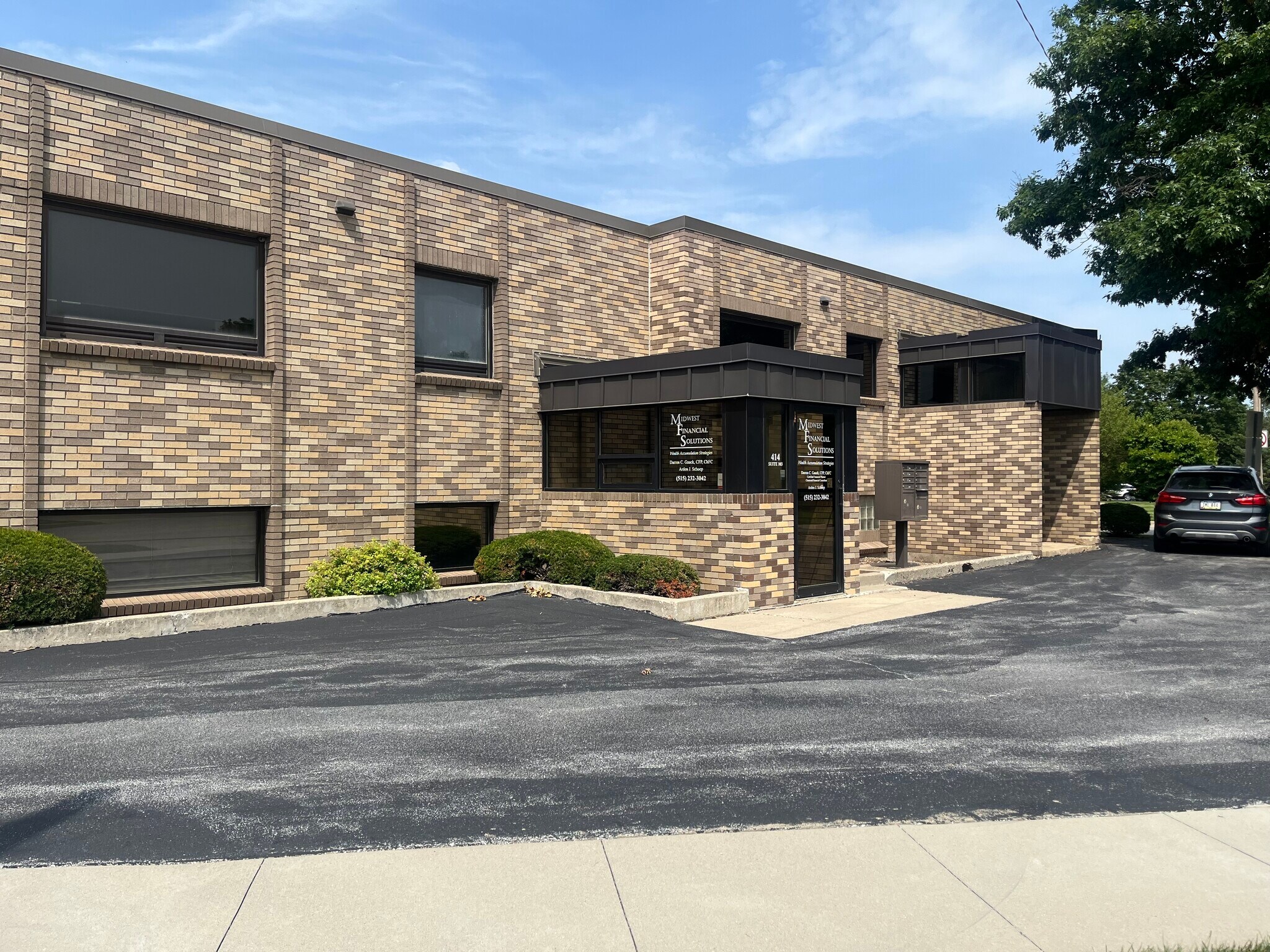414 Northwestern Ave, Ames, IA à vendre Photo de l’immeuble– Image 1 sur 8