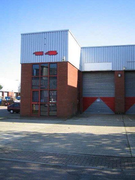 Rapier St, Ipswich à louer - Photo de l’immeuble – Image 2 sur 5