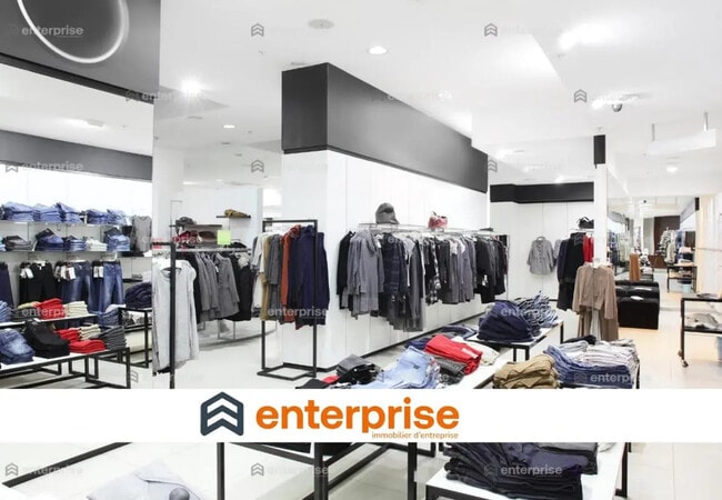 Plus de détails pour Local commercial à louer