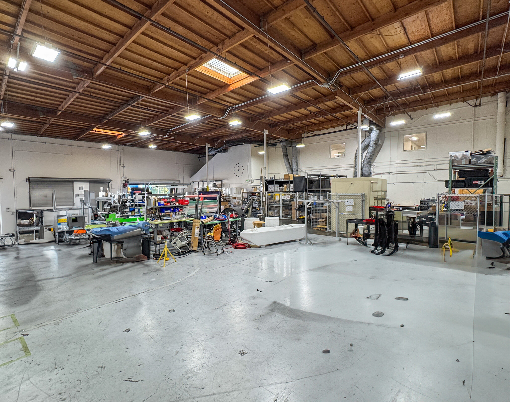 415-425 E Grand Ave, South San Francisco, CA à louer Photo intérieure– Image 1 sur 10