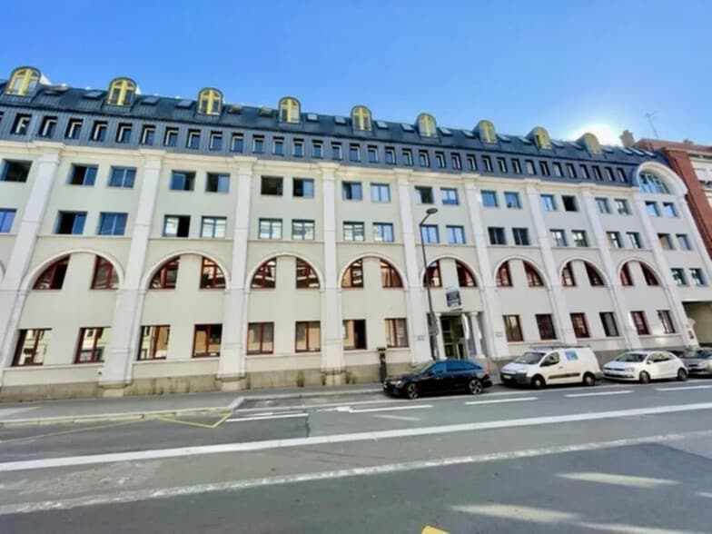 46/48 Rue Des Canonniers, Lille à louer - Photo de l’immeuble – Image 3 sur 17