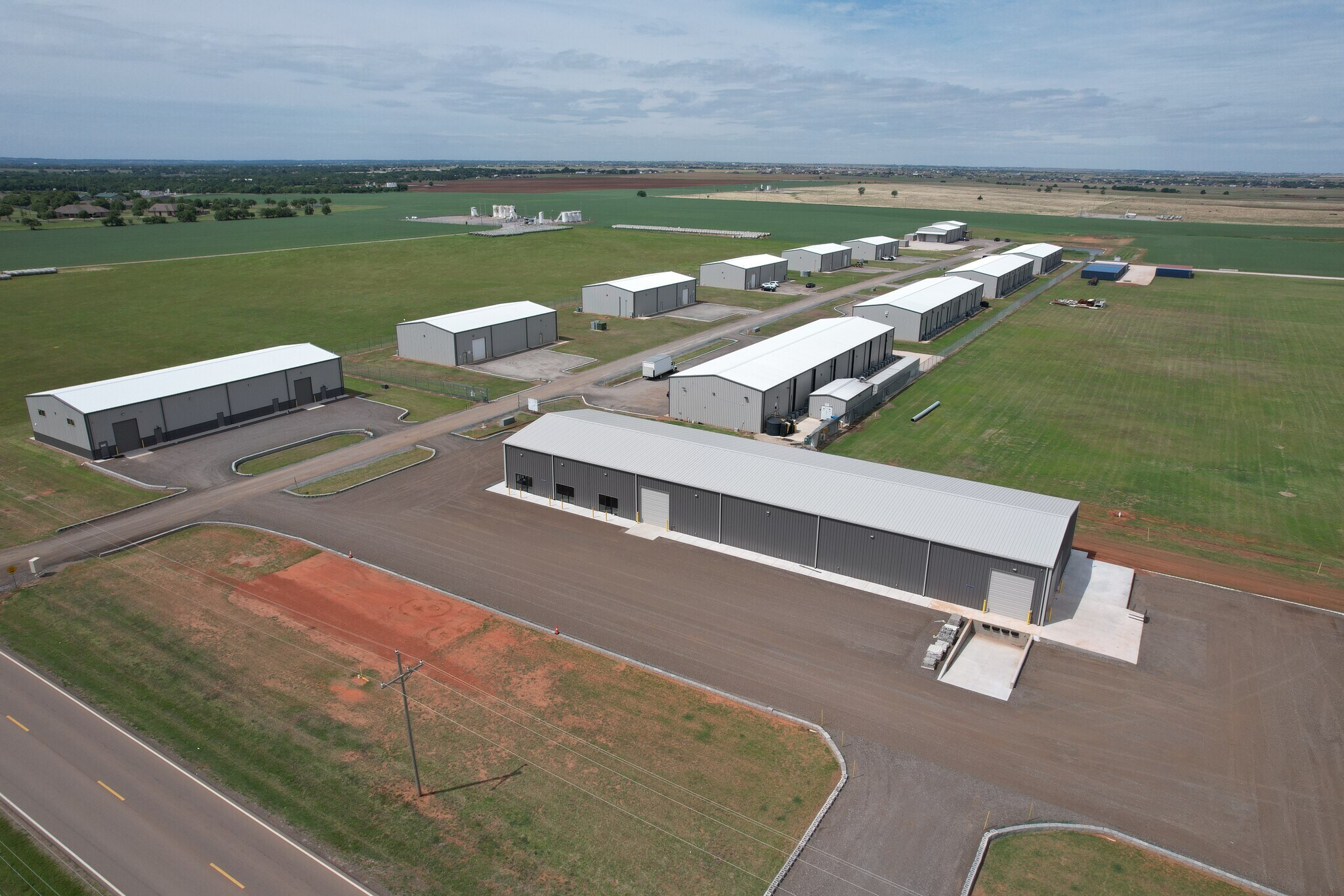 6360 Campbell Ln, Piedmont, OK à louer Photo principale– Image 1 sur 7