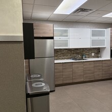 633 Third Ave, New York, NY à louer Photo intérieure– Image 1 sur 8