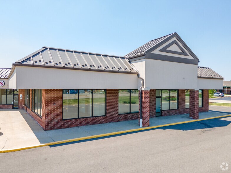 2400 Caton Farm Rd, Crest Hill, IL à louer - Photo de l’immeuble – Image 2 sur 5