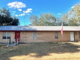 Plus de détails pour 4722 Business 181 N, Beeville, TX - Logement à vendre