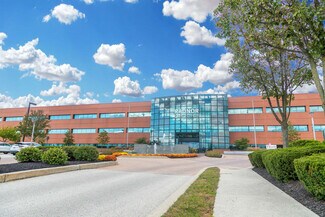 Plus de détails pour 555 E Lancaster Ave, Radnor, PA - Bureau à louer