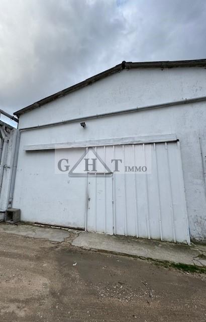 Industriel/Logistique dans Champigny-sur-Marne à louer Photo de l’immeuble– Image 1 sur 3
