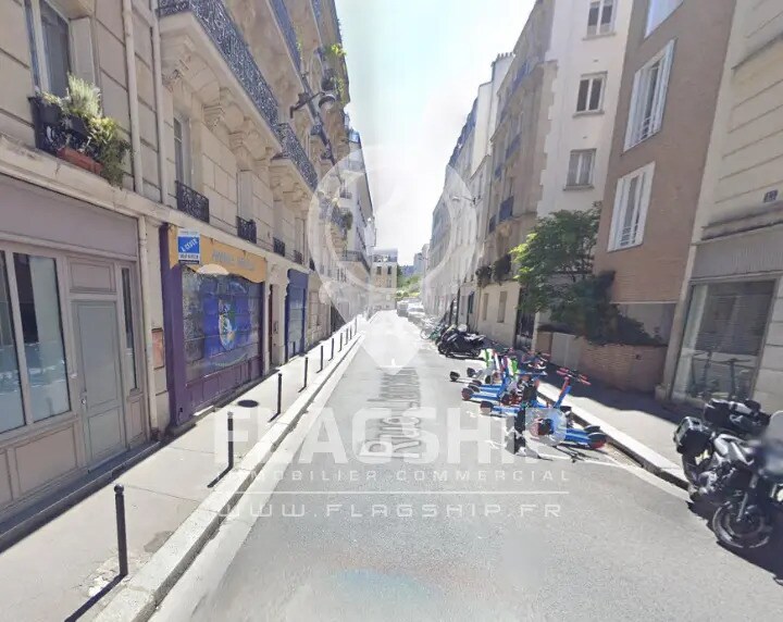 Local commercial dans Paris à louer - Photo de l’immeuble – Image 2 sur 2