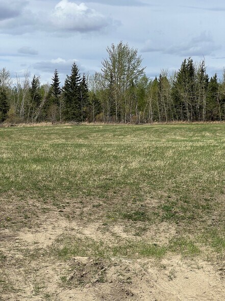 Plan: 9720341 Lot: 3, Grande Prairie, AB à vendre - Photo de l’immeuble – Image 2 sur 10
