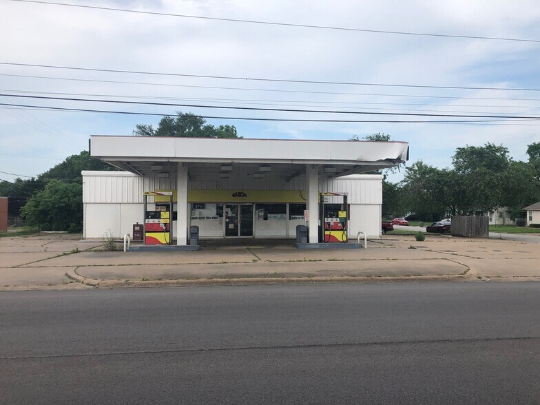 3611 S Texas Ave, Bryan, TX à vendre - Photo de l’immeuble – Image 1 sur 5