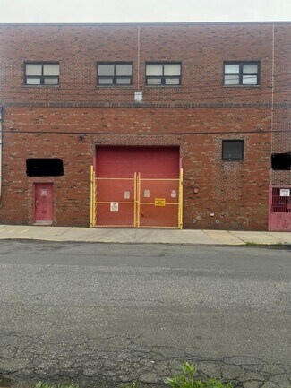 Plus de détails pour 15011 Guinzberg Rd, Jamaica, NY - Industriel/Logistique à louer