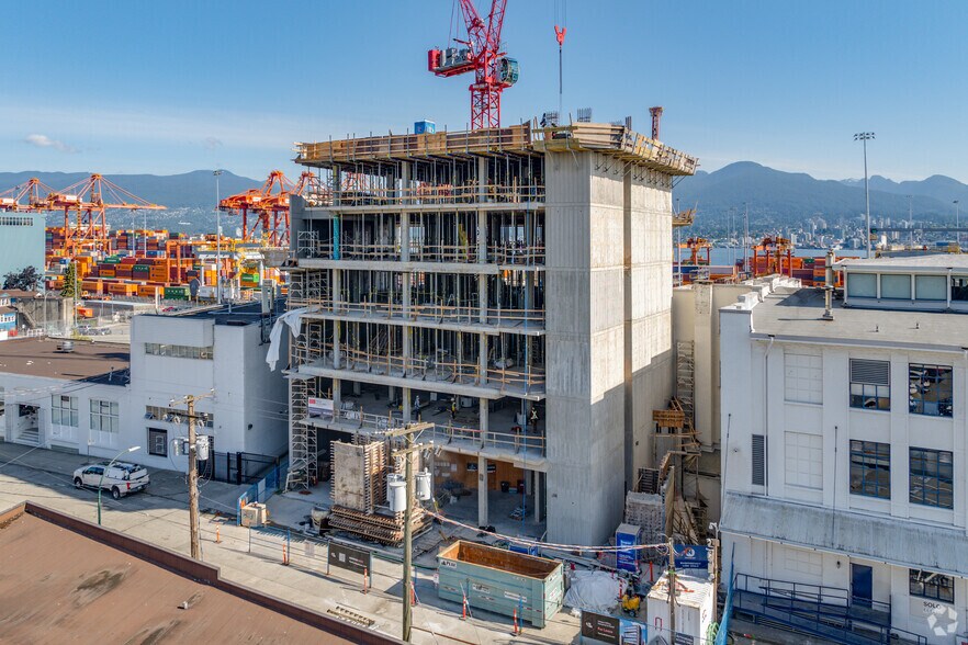 505 Railway St, Vancouver, BC à louer - Photo principale – Image 1 sur 9