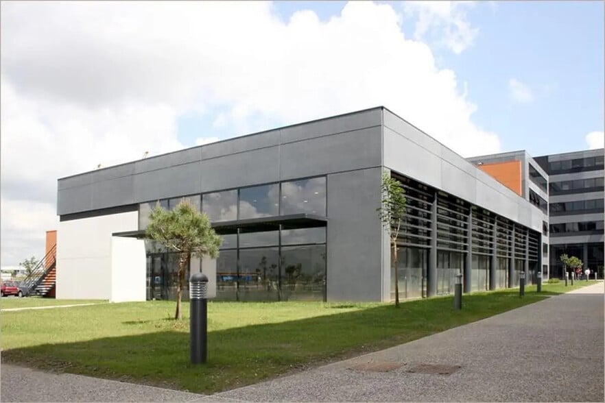 13 Rue Marie Louise Dissard, Toulouse à louer - Photo de l’immeuble – Image 3 sur 10