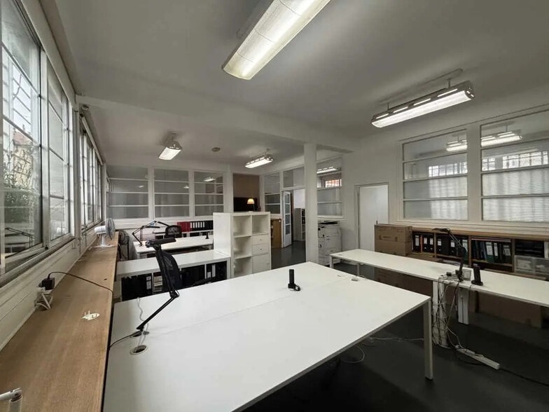 Bureau dans Paris à louer - Photo de l’immeuble – Image 3 sur 8