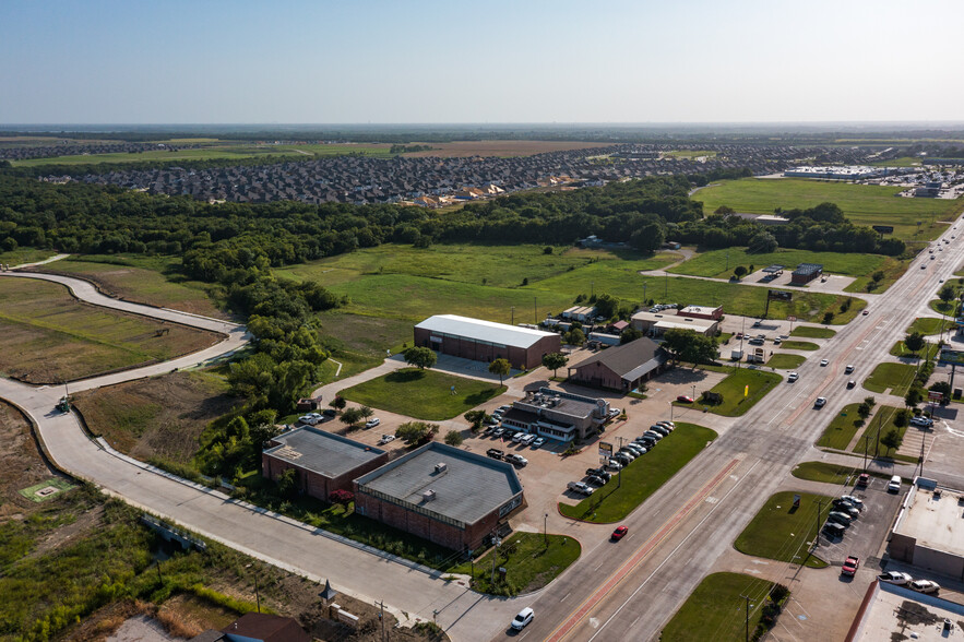 125 W Princeton Dr, Princeton, TX à louer - Photo de l’immeuble – Image 3 sur 4