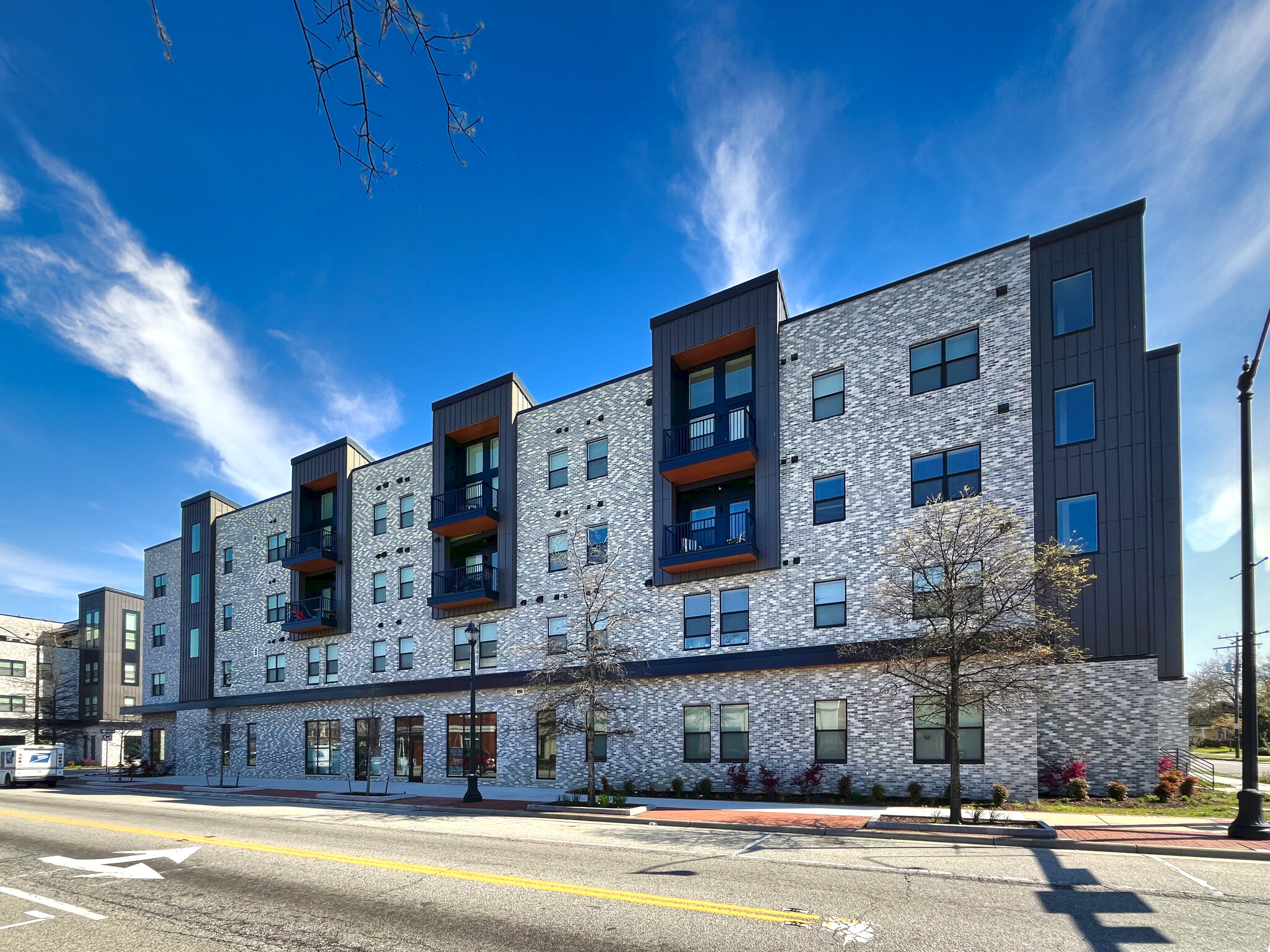 2700-2812 Jefferson Ave, Newport News, VA à louer Photo de l’immeuble– Image 1 sur 6