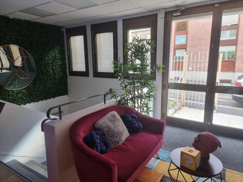 10 Rue Des Fédérés, Montreuil à louer - Photo de l’immeuble – Image 2 sur 19