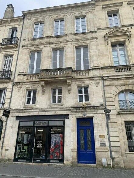 Bureau dans Bordeaux à louer - Photo de l’immeuble – Image 2 sur 9