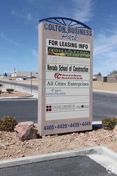 4425 E Colton Ave, Las Vegas, NV à louer - Photo de l’immeuble – Image 2 sur 5