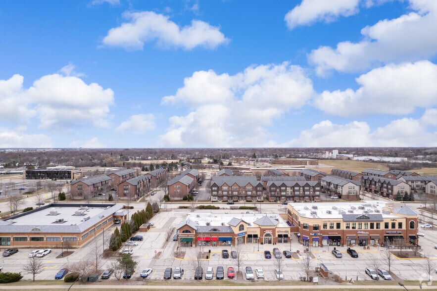 271-281 W Townline Rd, Vernon Hills, IL à louer - Aérien – Image 3 sur 3