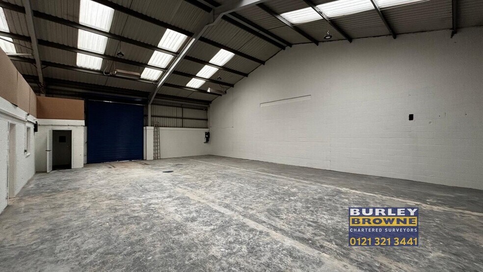 Brookfield Dr, Cannock à vendre - Photo de l’immeuble – Image 2 sur 13