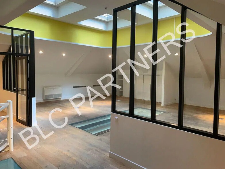 Bureau dans Paris à vendre - Photo intérieure – Image 3 sur 8