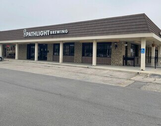 Plus de détails pour 7408-7458 Nieman Rd, Shawnee, KS - Local commercial à louer