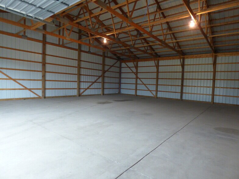 300 Nichols St, Saint Peter, MN à louer - Photo de l’immeuble – Image 3 sur 10