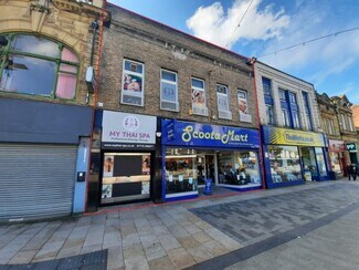 Plus de détails pour 32 St James St, Burnley - Local commercial à vendre