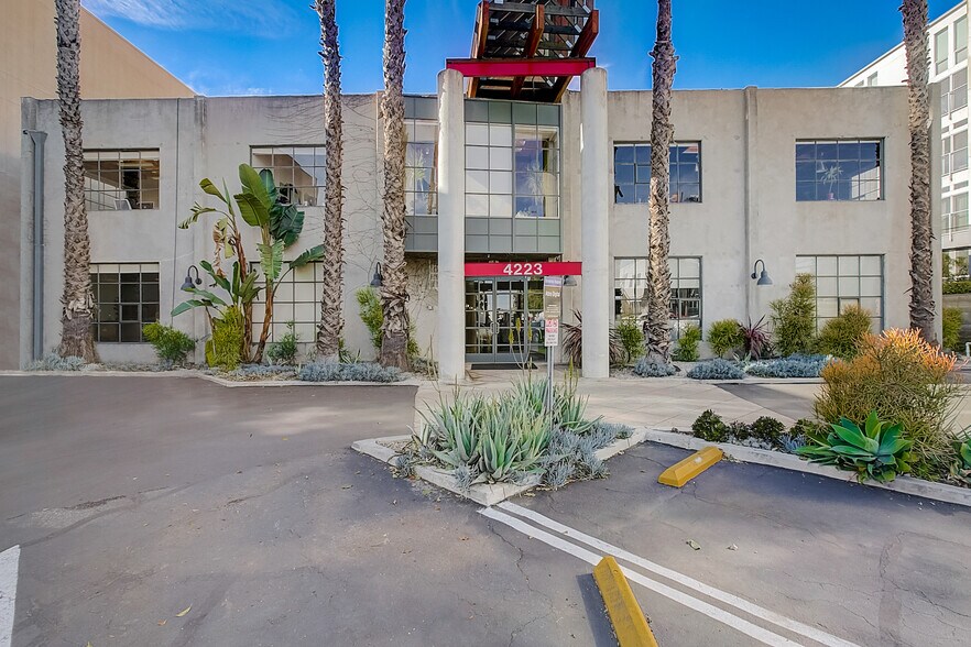 4223 Glencoe Ave, Marina del Rey, CA à louer - Photo de l’immeuble – Image 3 sur 10