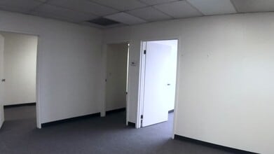 127 Gaither Dr, Mount Laurel, NJ à louer - Vidéo sur l’annonce professionnelle 