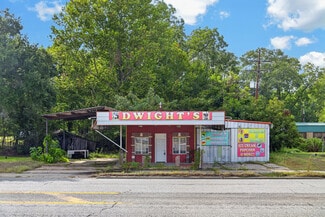 Plus de détails pour 509 S Home St, Corrigan, TX - Local d’activités à vendre