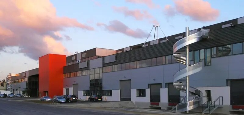 3 Route De La Révolte, Saint-Denis à louer - Photo de l’immeuble – Image 2 sur 18
