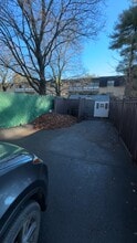72 Bigelow Ave, Watertown, MA à louer - Vidéo sur l’annonce professionnelle 