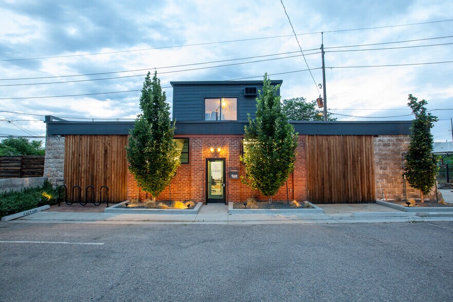 920 Inca St, Denver, CO à louer - Photo de l’immeuble – Image 1 sur 12