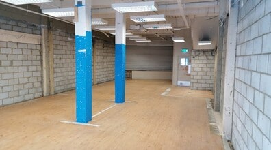 32-39 High St, Newport à louer Photo intérieure– Image 1 sur 4