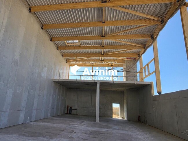 Plus de détails pour Industriel/Logistique à vendre