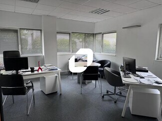 Plus de détails pour 168 Allée Hélène Boucher, Wambrechies - Bureau à louer