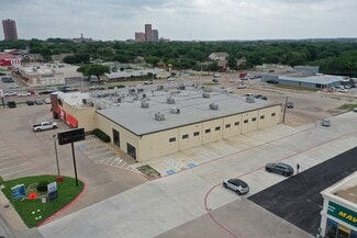 Plus de détails pour 501-511 W University Dr, Denton, TX - Bureau/Local commercial à louer