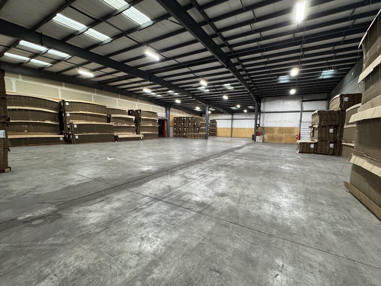 16121 Business Pky, Hagerstown, MD à louer - Photo de l’immeuble – Image 3 sur 17