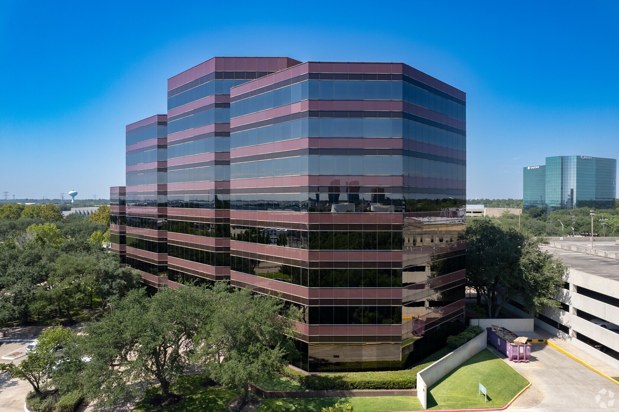 450 Gears Rd, Houston, TX à vendre Photo principale– Image 1 sur 112
