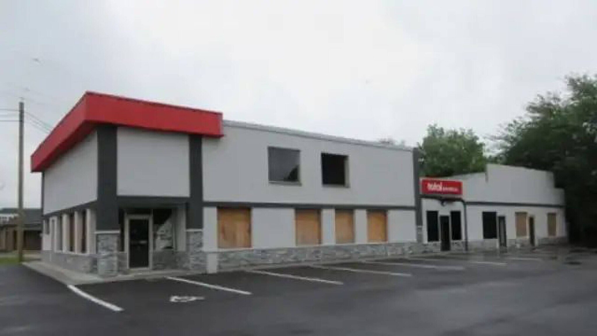 7274-7280 Dixie Hwy, Louisville, KY à louer Photo de l’immeuble– Image 1 sur 2