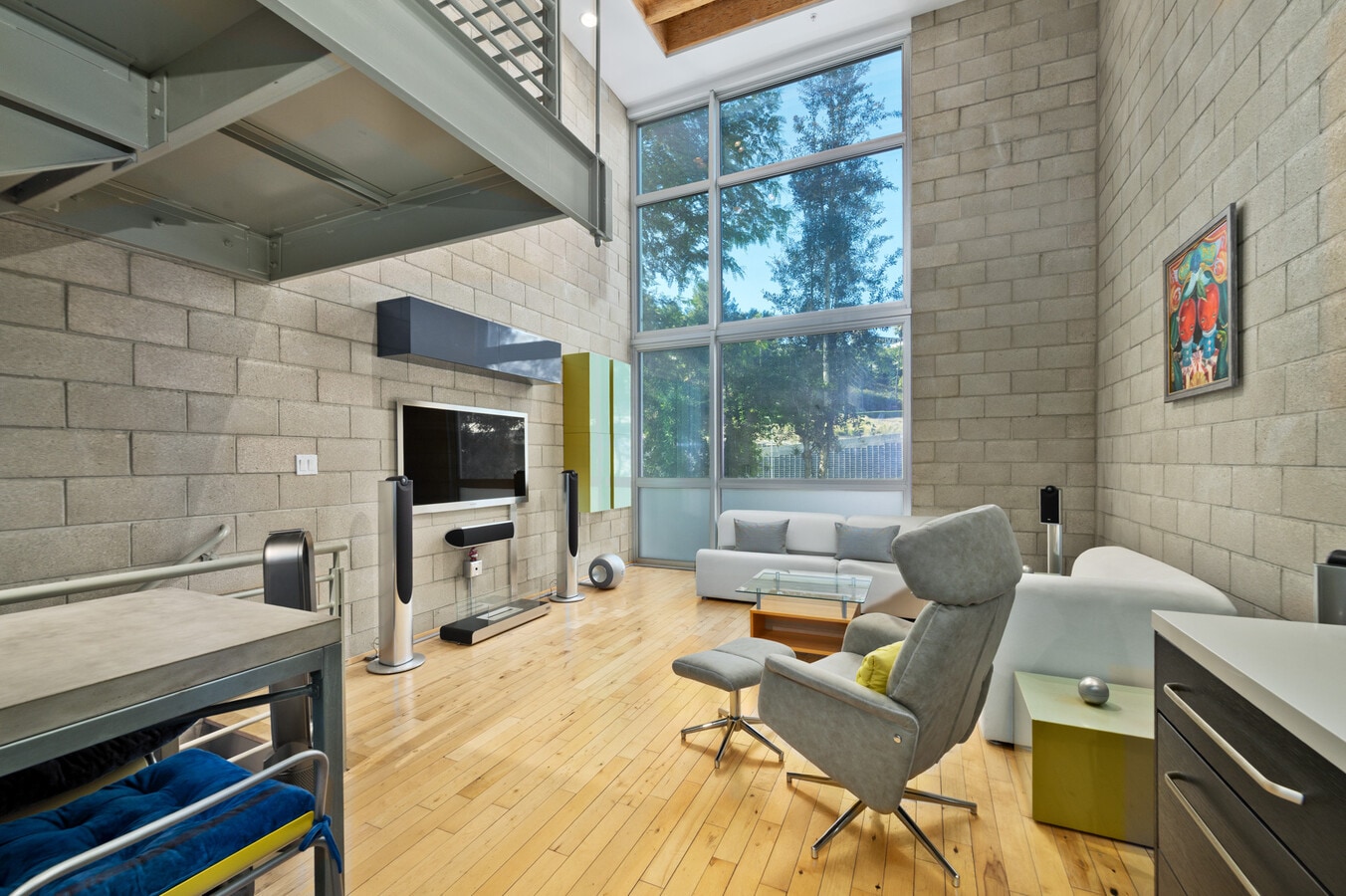 3450 Cahuenga Blvd W, Los Angeles, CA 90068 - Lot 902 - - Photo intérieure - Image 1 of 8